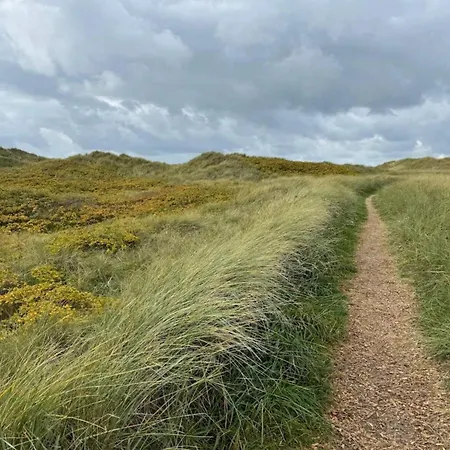 6 Person In Henne Henne Strand